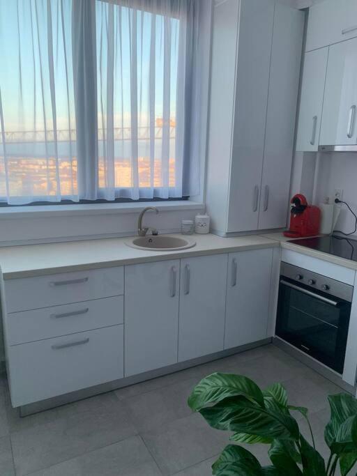 Cool Apartment Timisoara Ngoại thất bức ảnh